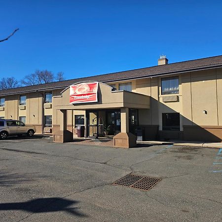 Econo Lodge Woodbridge Iselin Buitenkant foto